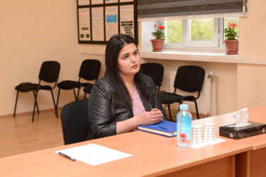 Elm və Ali Təhsil üzrə Dövlət Agentliyinin direktoru Şamaxıda vətəndaşları qəbul edib