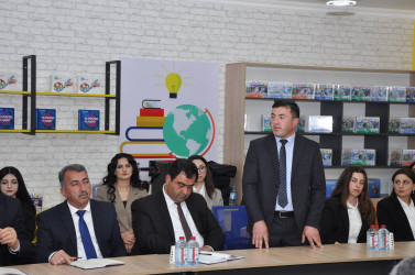 Nazir müavini Həsən Həsənli Şamaxıda müəllim və valideynlərlə görüşüb