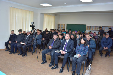 Şamaxı Rayon İcra Hakimiyyətinin başçısının növbəti səyyar qəbulu rayonun Məlikçobanlı kənd sakinləri ilə keçirilib