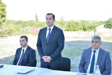 Rayon İcra Hakimiyyəti başçısının növbəti səyyar qəbulu rayonun Əhmədli kənd sakinləri ilə keçirilib