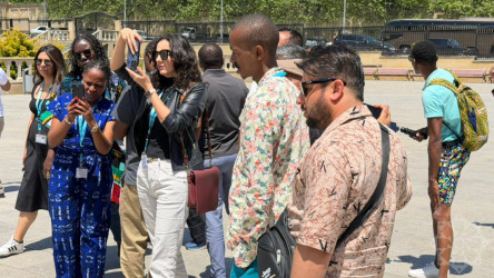 BMT-nin Ümumdünya Şəhərsalma Forumunun 13-cü Sessiyası (WUF13) çərçivəsində ölkəmizə səfər edən xarici media nümayəndələrinin Şamaxıya mediaturu təşkil edilib